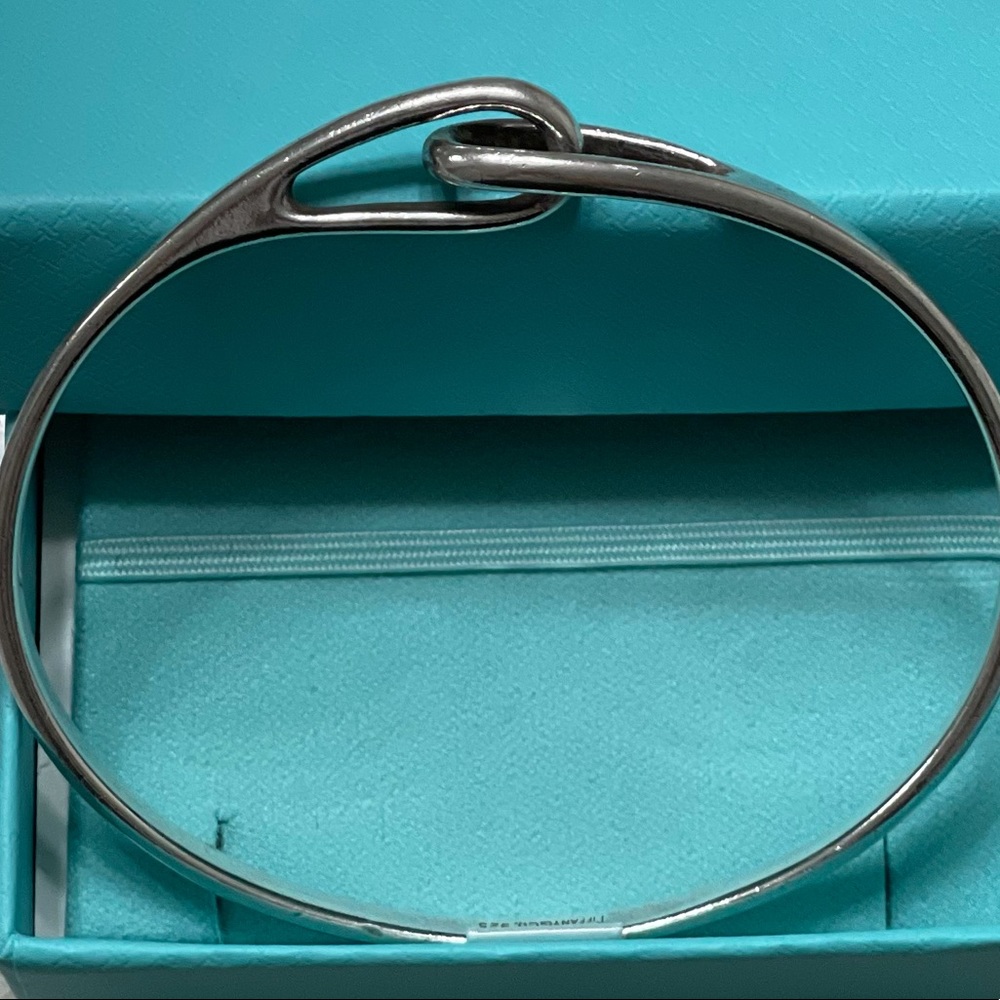 Tiffany & Co Interlocking Infinity Bangle-Retired! - image 3